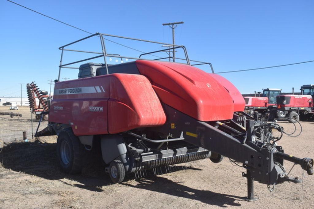 Main image Massey Ferguson 2270XD